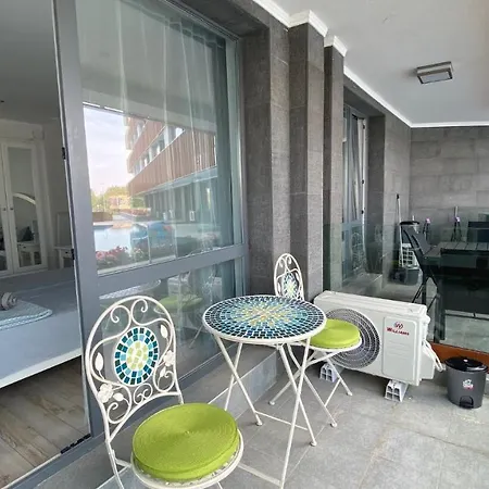 Apartment Paradiso 'b' 108 Private Cozy *