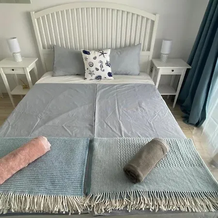 Apartment Paradiso 'b' 108 Private Cozy