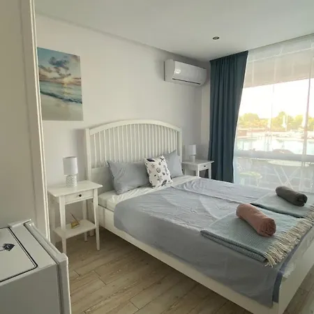 Apartment Paradiso 'b' 108 Private Cozy Nesebar